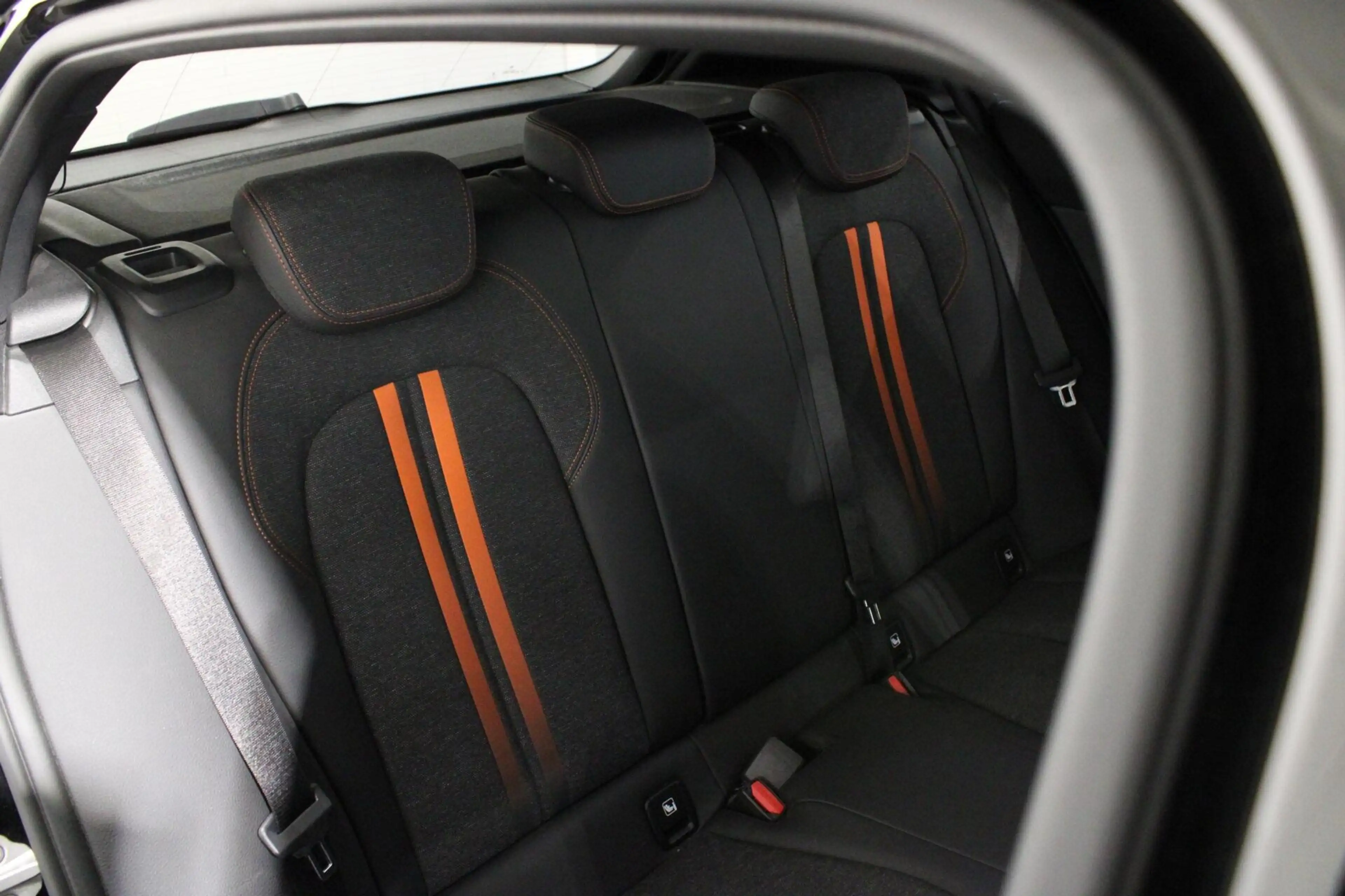 BMW 118 1-serie 118i Sport | CAMERA | H/K | CarPlay | TRKH — photo 20
