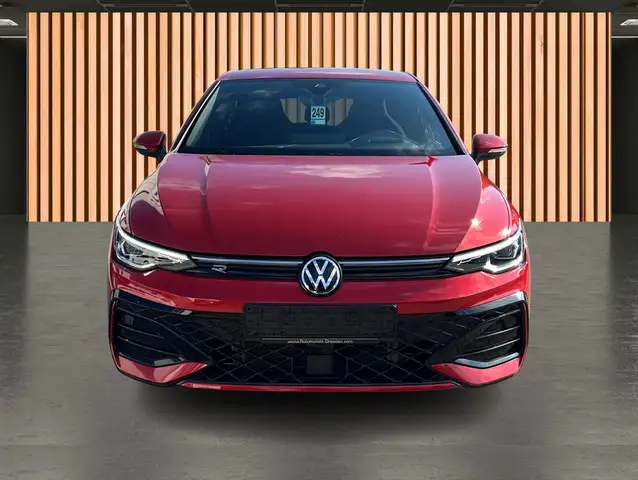 Volkswagen Golf view 14