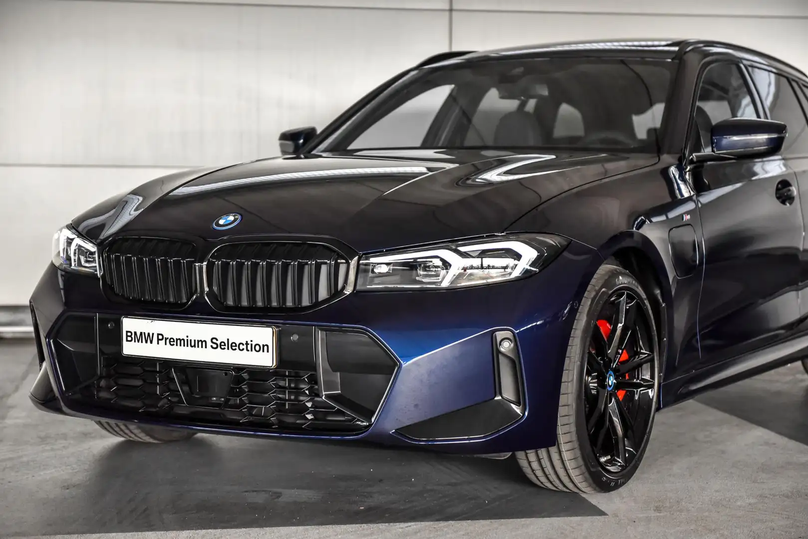 BMW 330 3 Serie Touring 330e | M Sportpakket Pro | Trekhaa Azul - 2