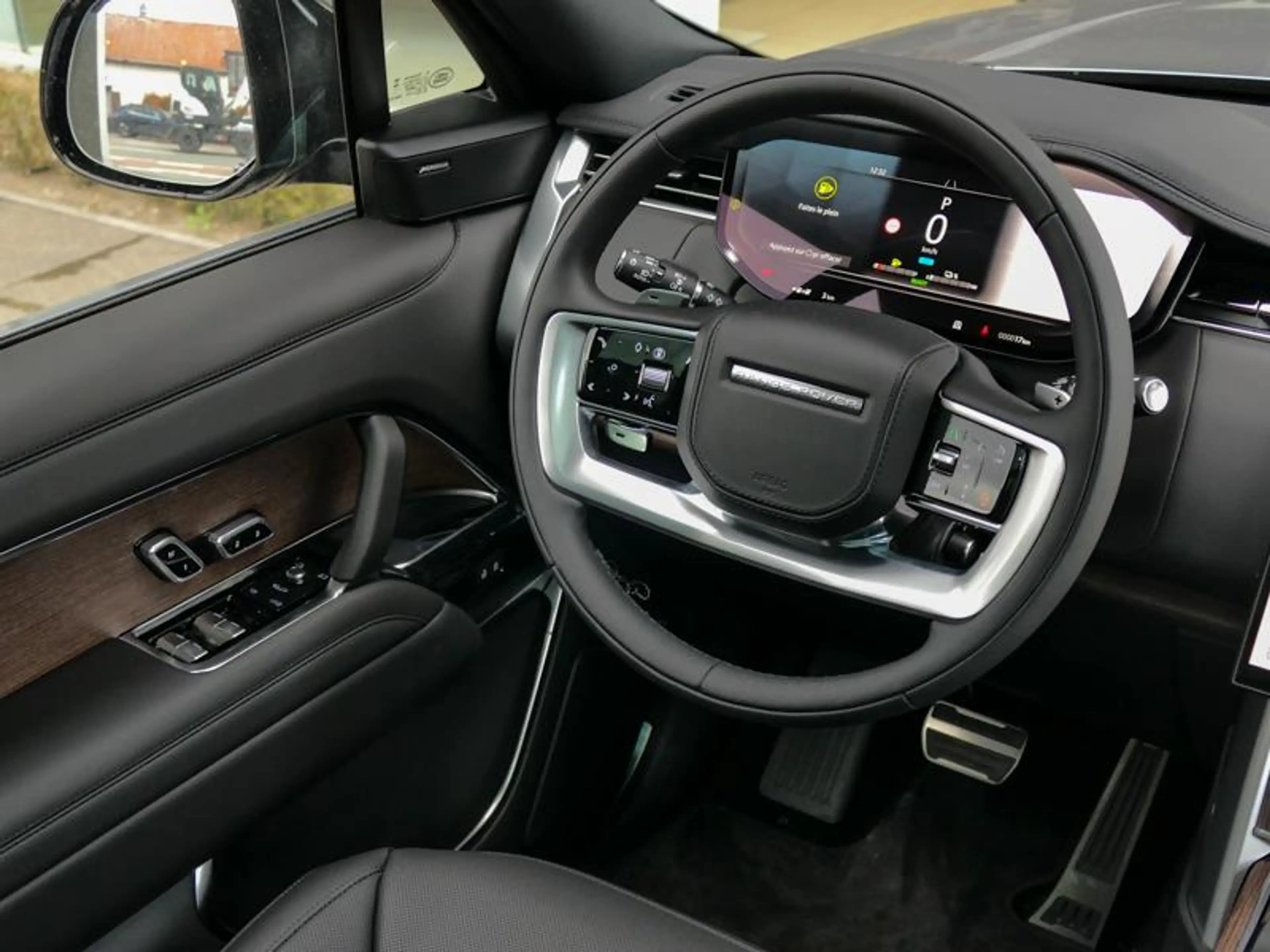 Land Rover Range Rover SWB P460e SE | AIR SUSP | TOWB | MERIDIAN | DRIVE — photo 11
