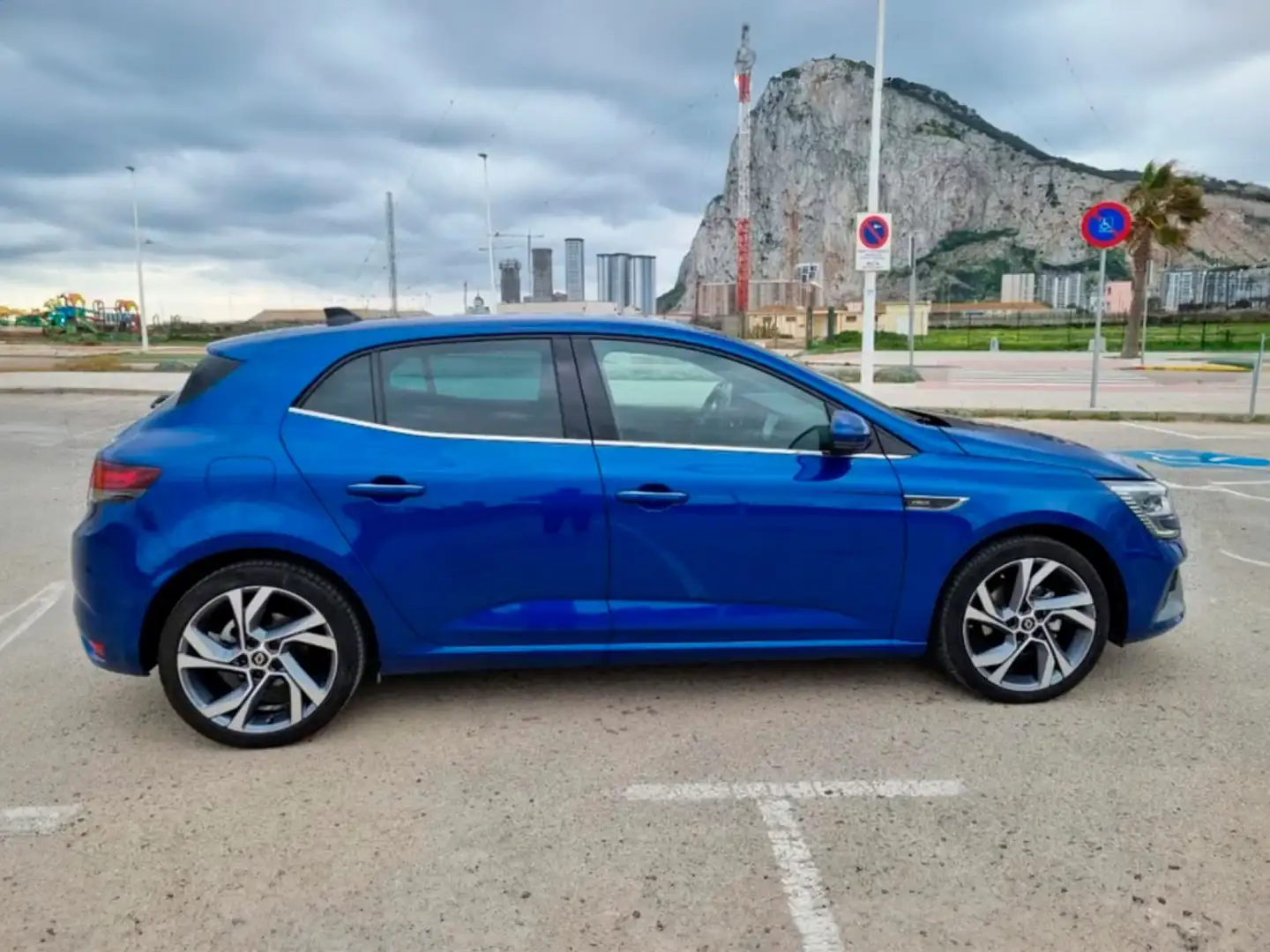 Renault Megane 1.5dCi Blue R.S. Line 85kW Azul - 2