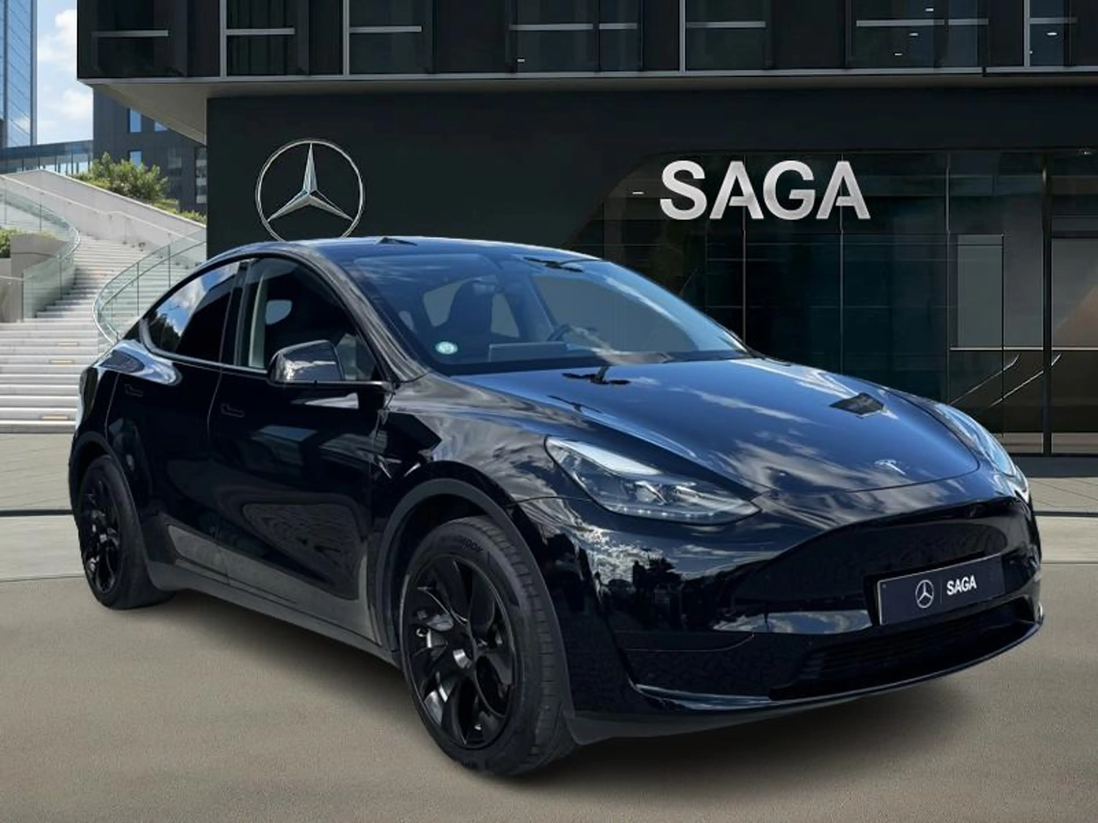 Tesla Model Y MODEL Y — photo 6