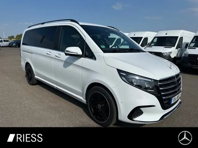 Mercedes-Benz null