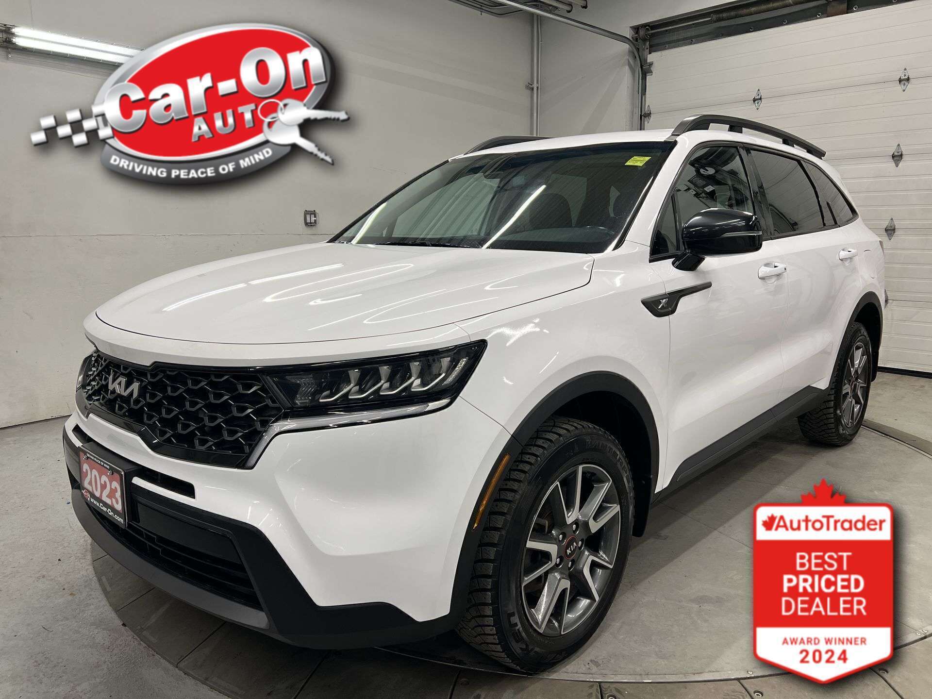 White 2023 Kia Sorento SUV / Crossover Automatic