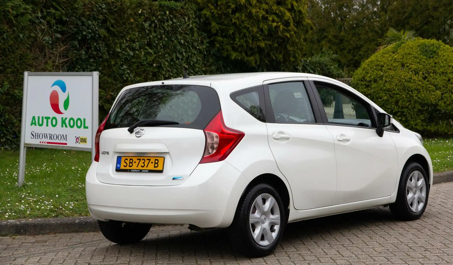 Nissan Note 1.2 Airco / Cruise 74.000KM NWST Wit - 2