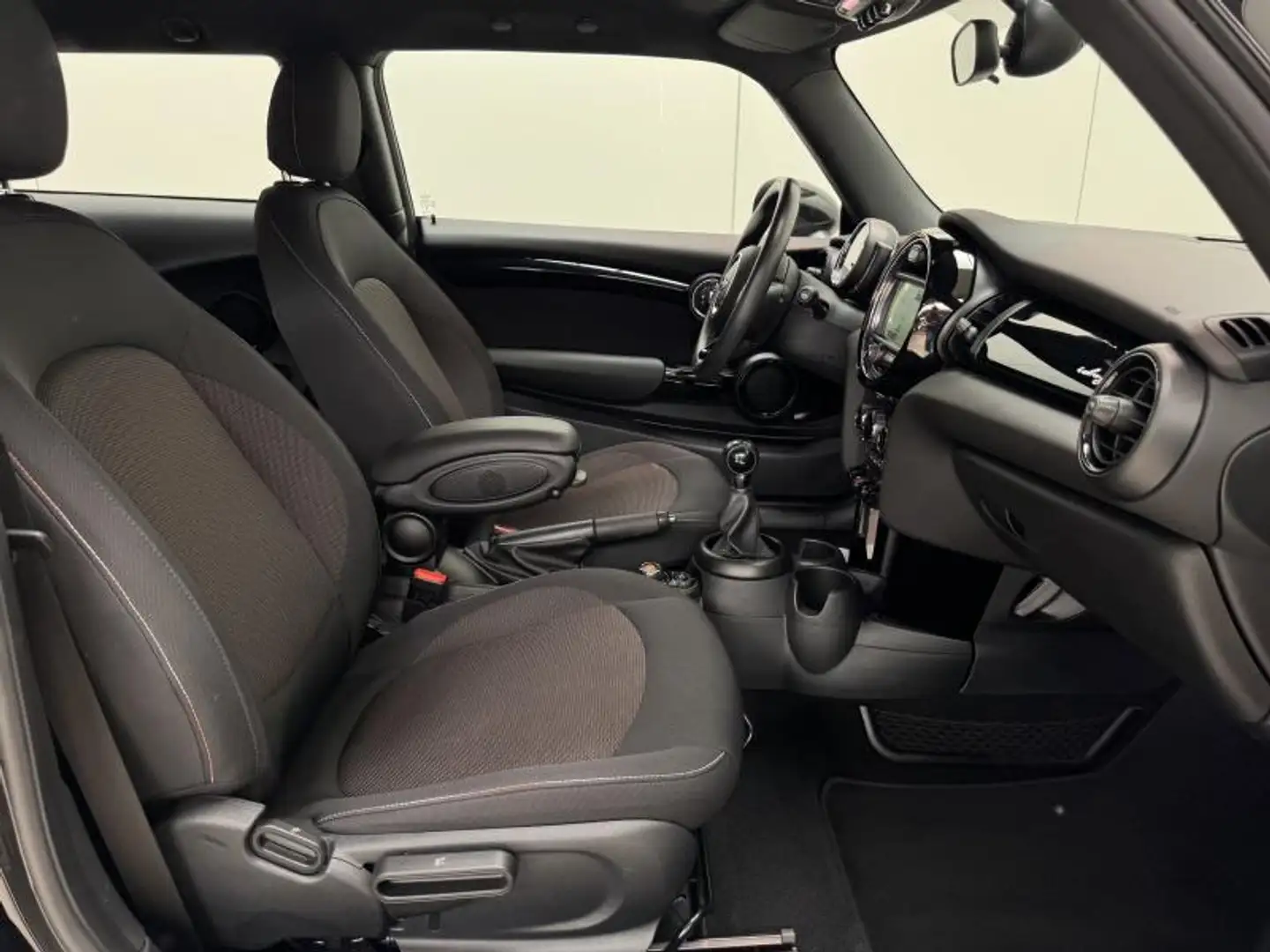 MINI One 1.5i ISLINGTON DRL|GPS|PDC|BTOOTH|CRUISE... Noir - 2