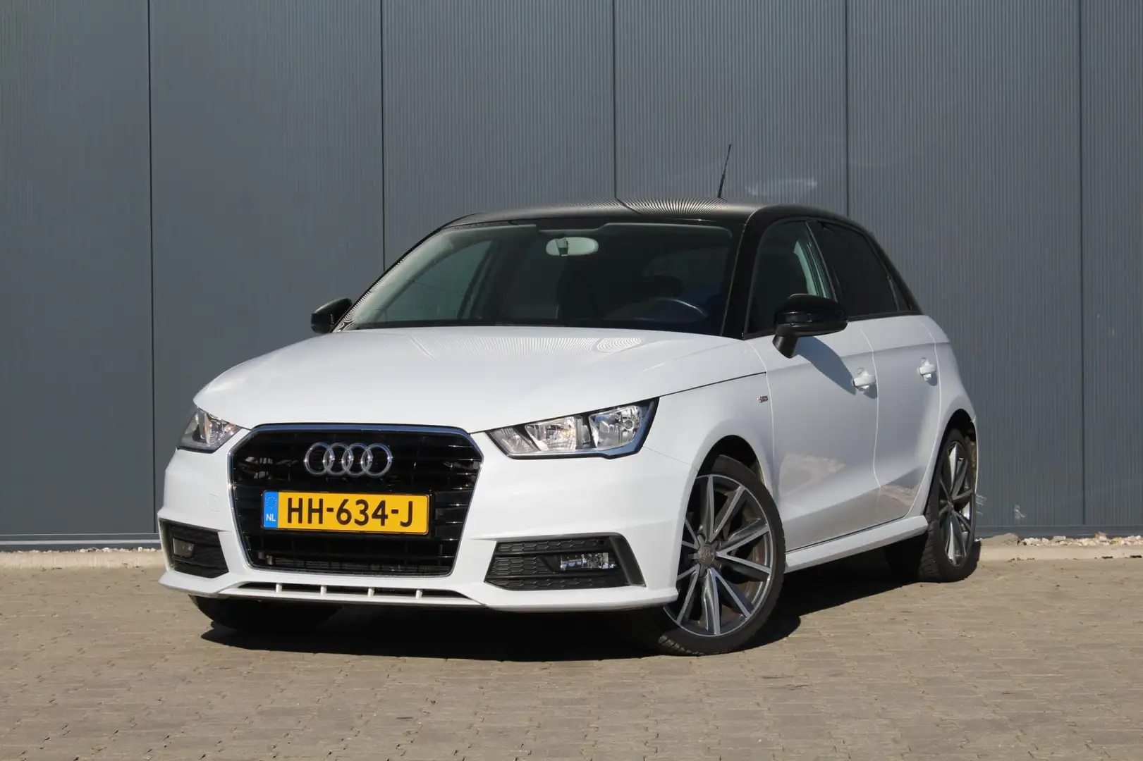 Audi A1 Sportback 1.0 TFSI S-Line | Automaat | Navigatie | Wit - 1