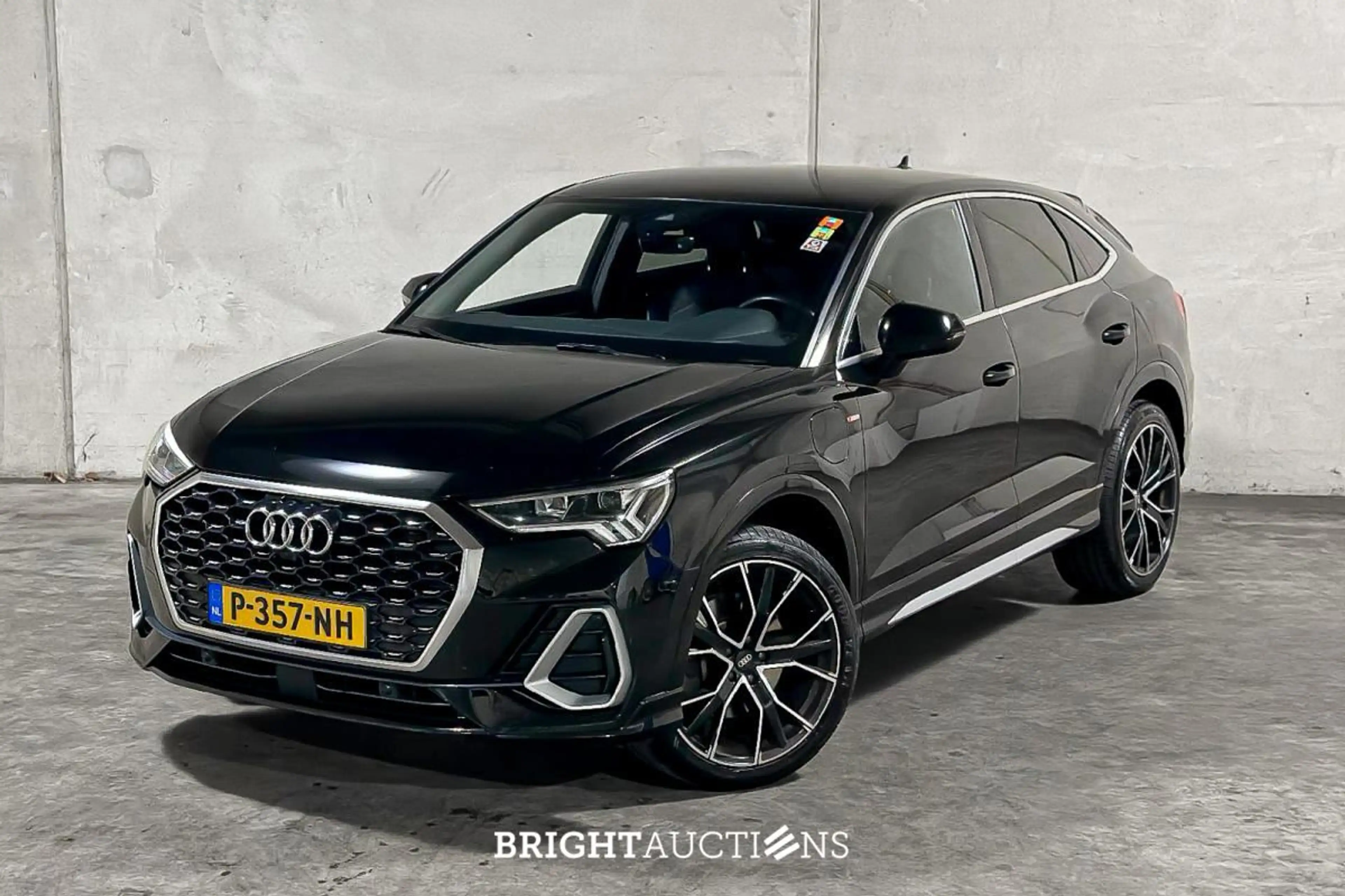 Audi Q3 Sportback 45 TFSI e S Edition — photo 6