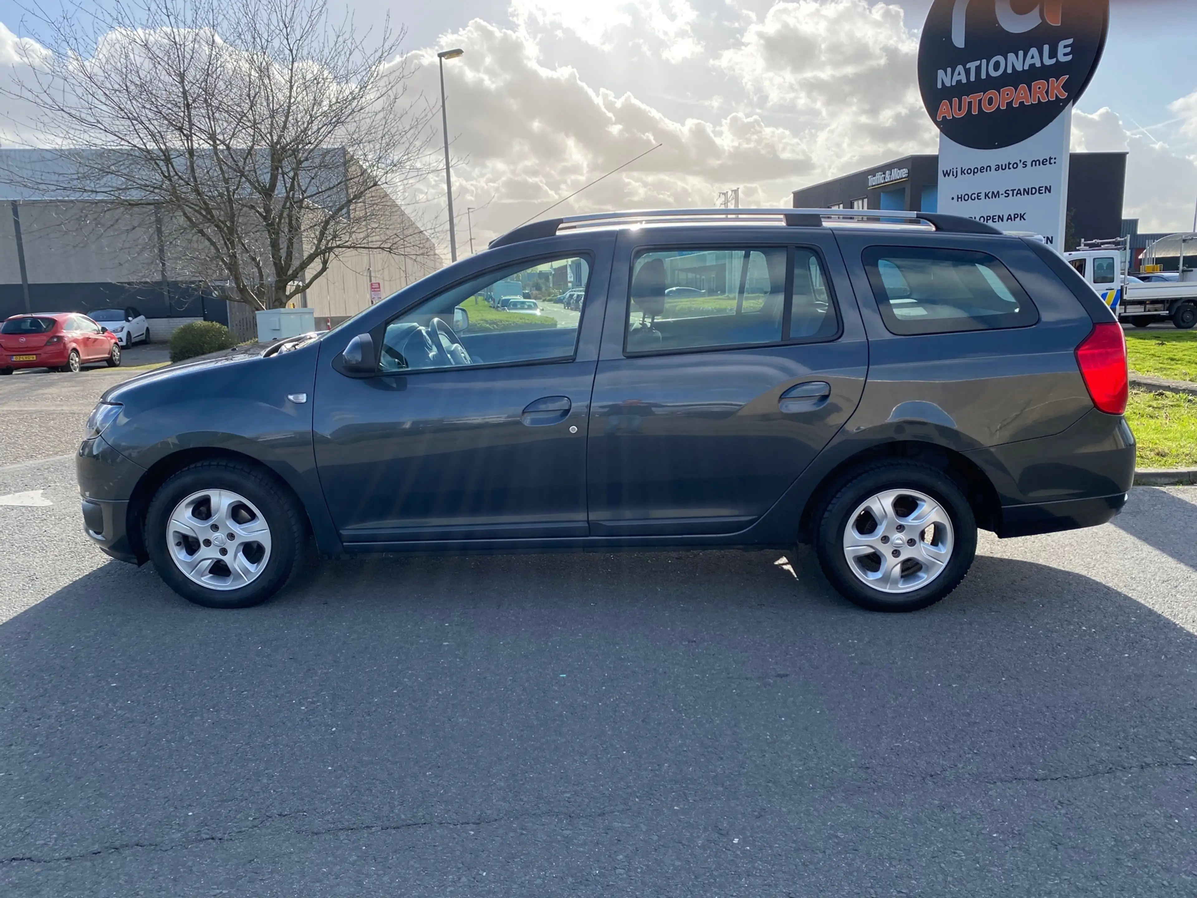 Dacia Logan MCV 2016 * 0.9 TCe Easy-R Lauréate * AUTOMAAT * 85 — photo 2