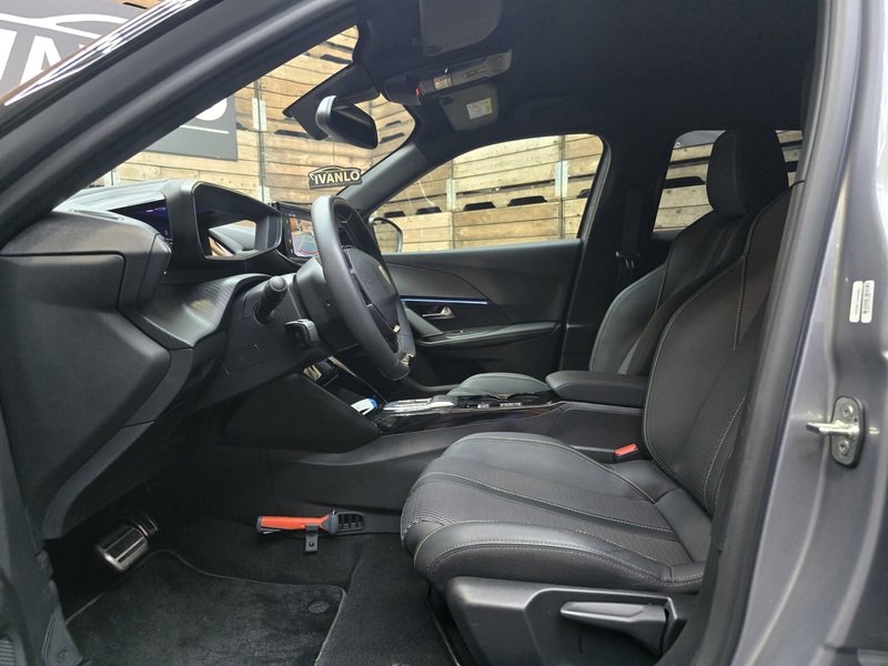 Peugeot e-2008 EV GT Avantage 54 kWh Full Led Navi Sfeer LM — photo 5