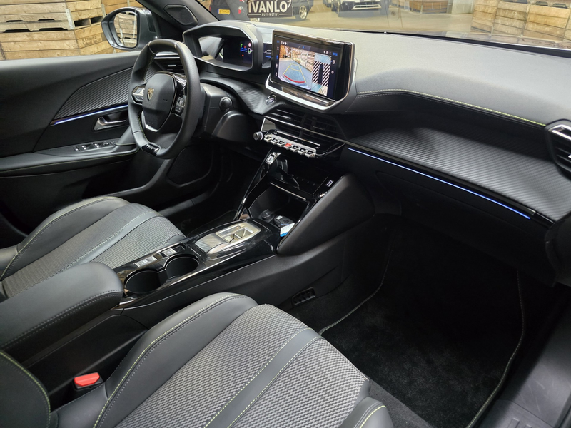 Peugeot e-2008 EV GT Avantage 54 kWh Full Led Navi Sfeer LM — photo 7