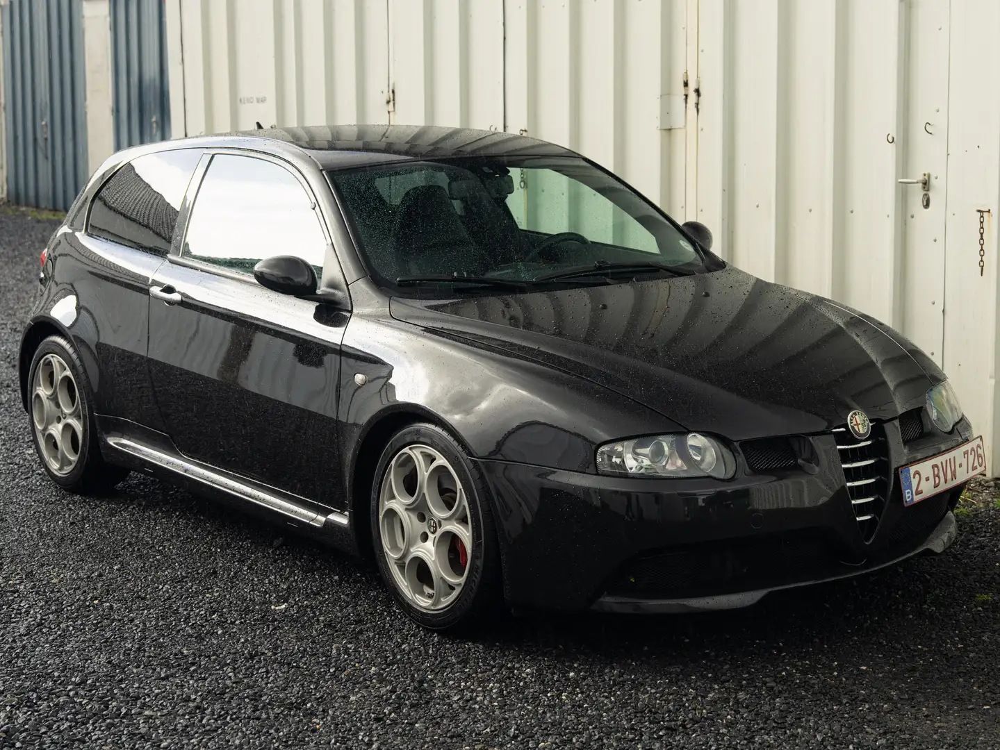 Alfa Romeo 147 147 3.2i V6 24v Noir - 1