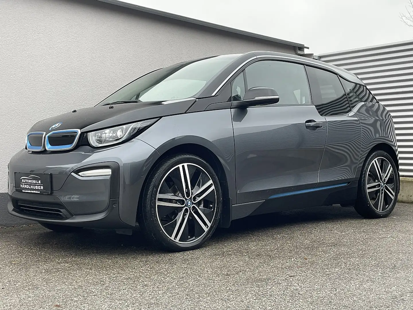 BMW i3 42,2kWh RÜ.KAM/AD.LED/NAVIPRO/PARKASS/FLA/STAUASS/ Grau - 2