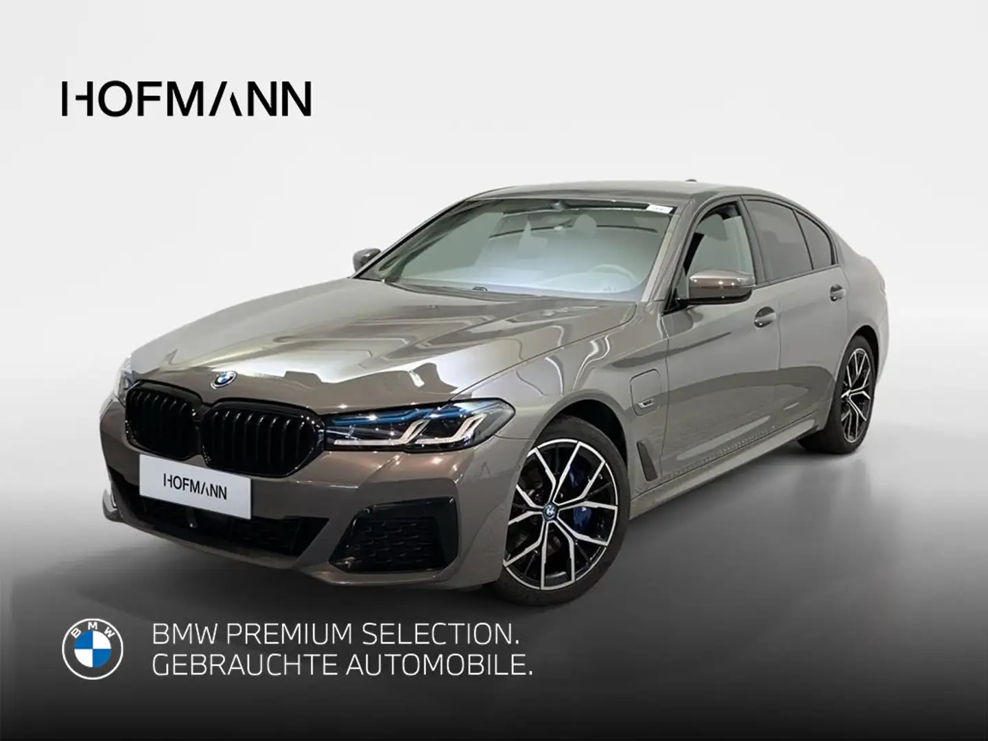 BMW 545 M Sport Grau - 1