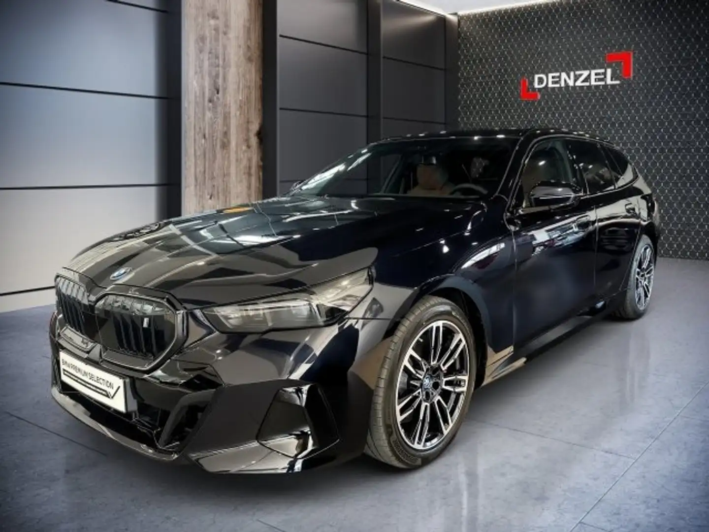 BMW i5 eDrive40 Touring G61 Zwart - 1