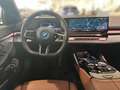 BMW i5 eDrive40 Touring G61 Zwart - thumbnail 7