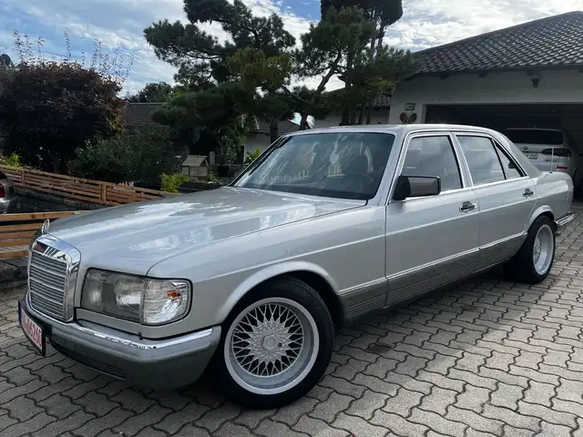 Mercedes-Benz 380 SE OLDTIMER H* LEDER*KLIMA*1.GENERATION W126