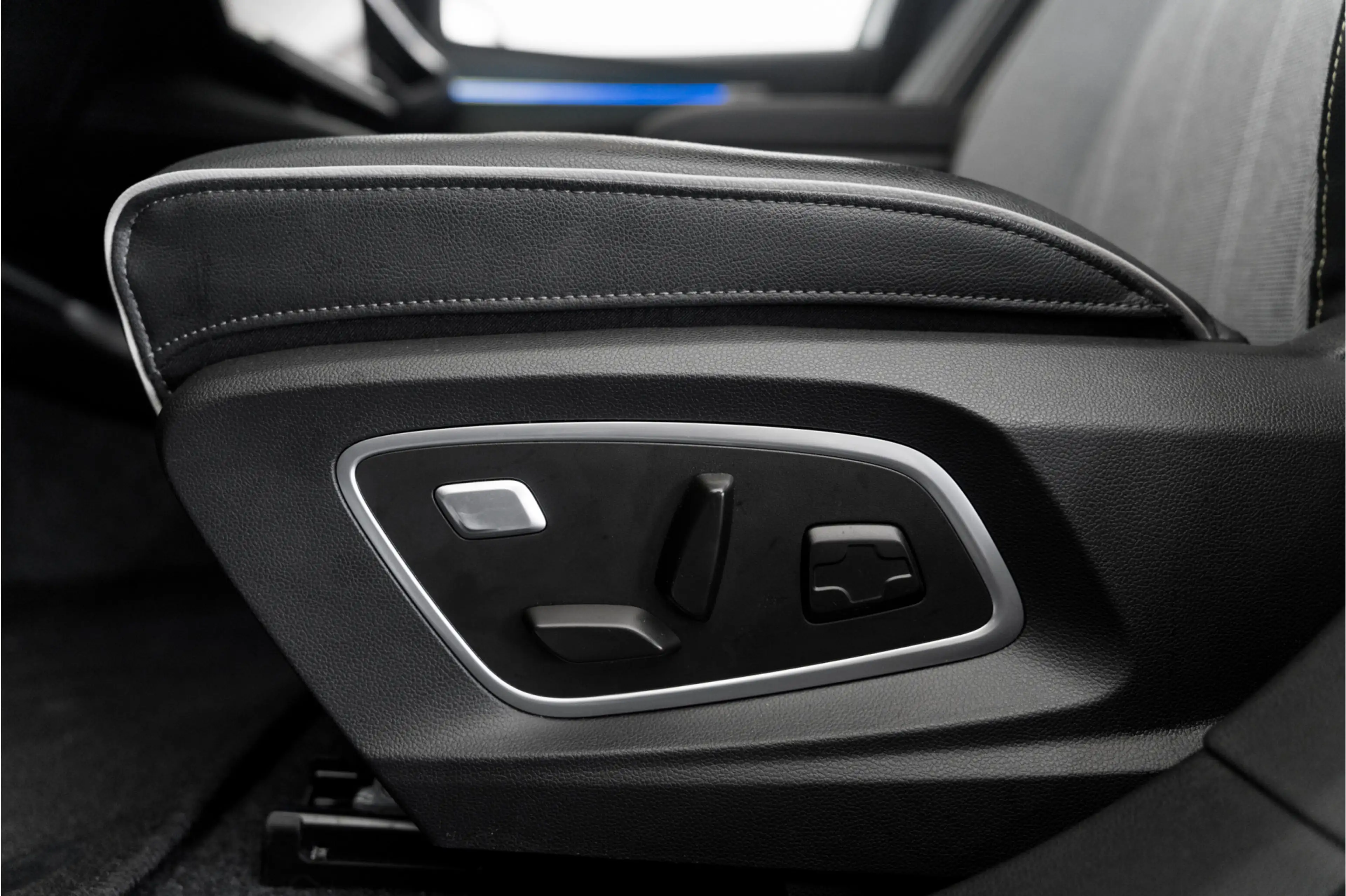 Renault Scenic E-Tech EV87 Long Range Techno | 87 kWh | Trekhaak — photo 31