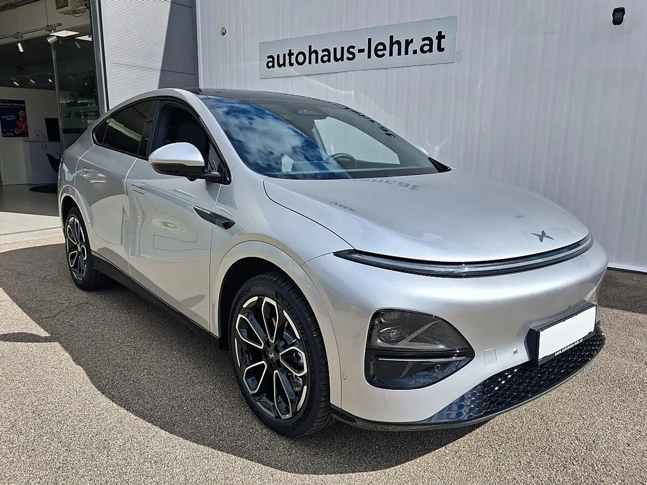 XPENG G6