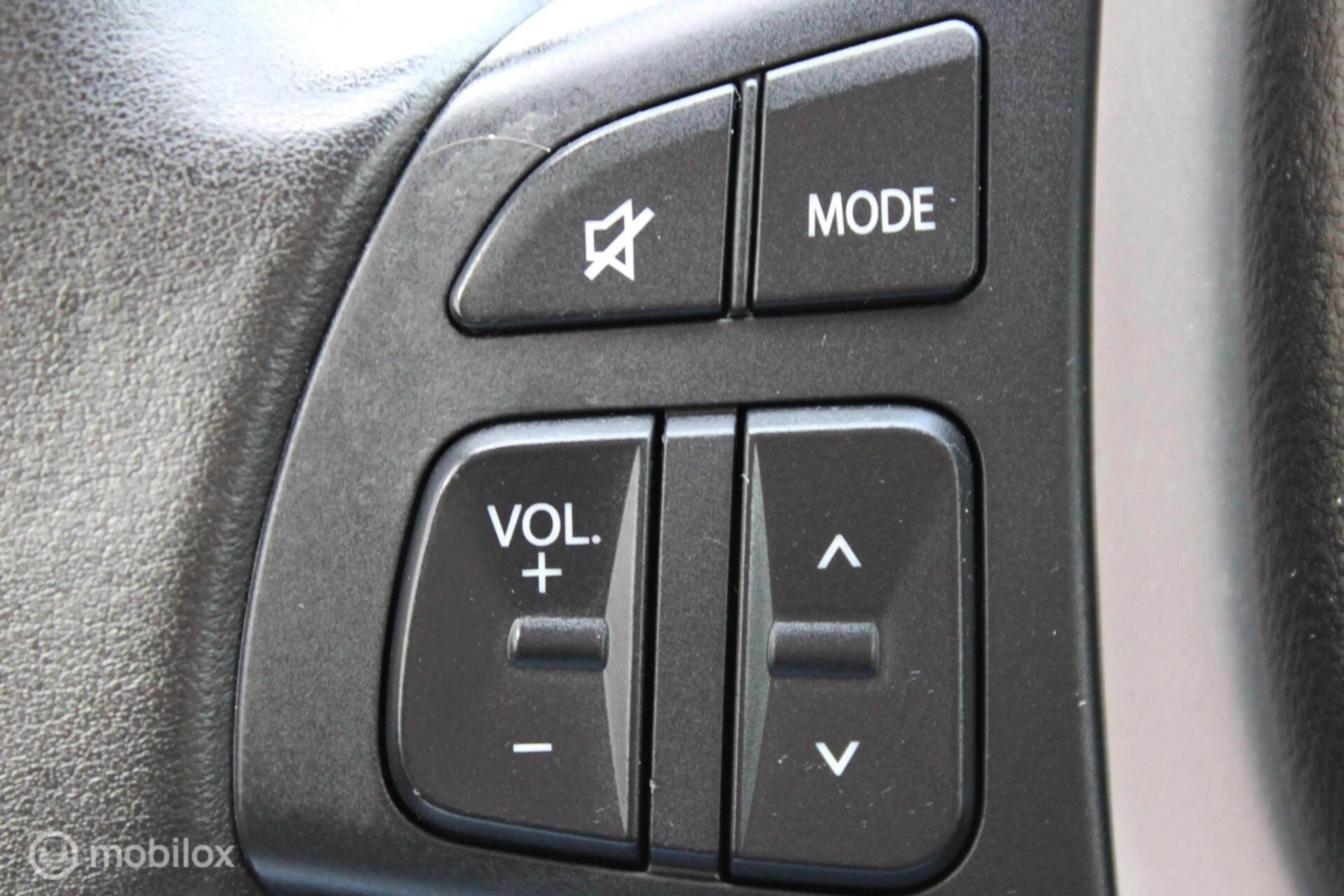 Suzuki Vitara 1.0 Boosterjet Select Automaat, Donker glas, Navig — photo 22