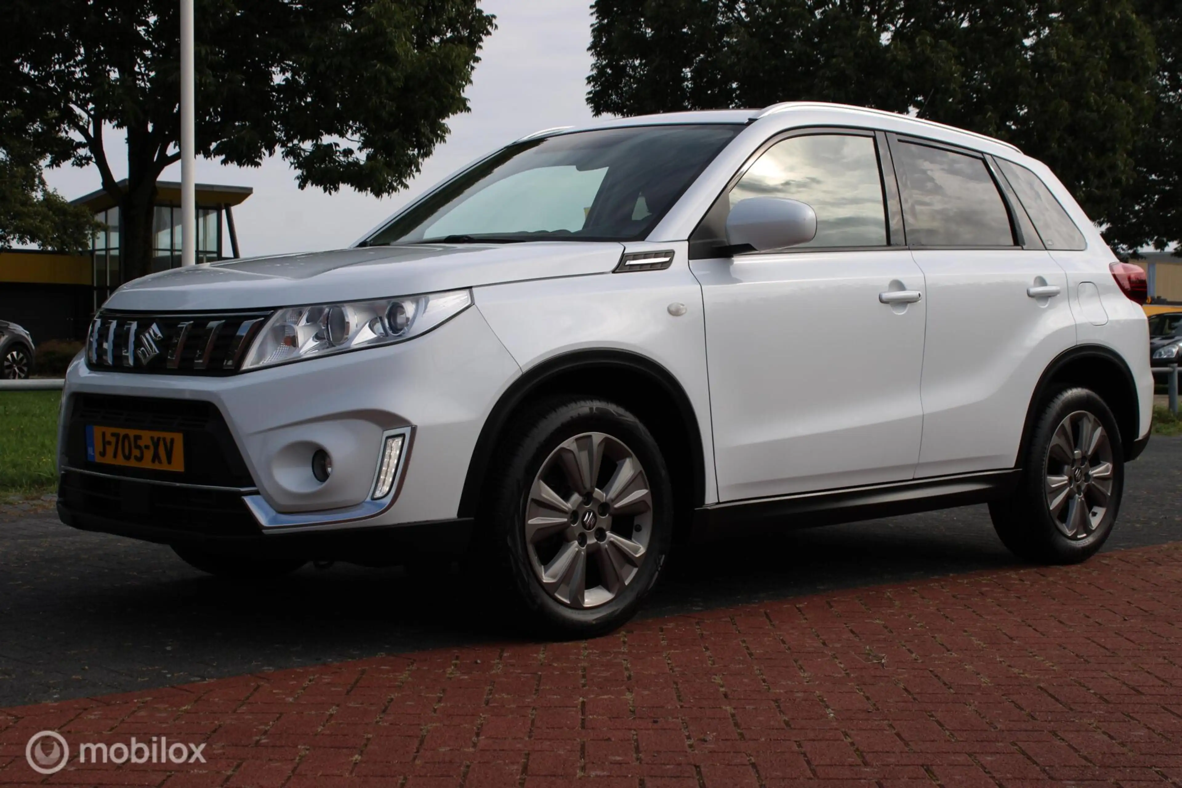Suzuki Vitara 1.0 Boosterjet Select Automaat, Donker glas, Navig — photo 15