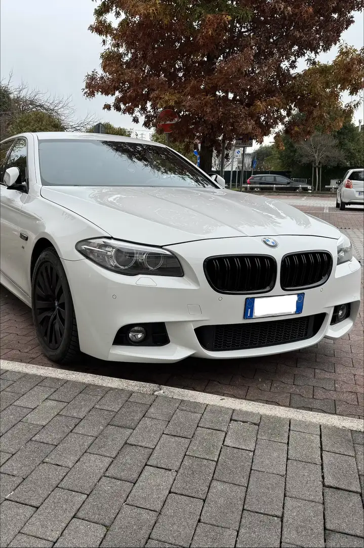 BMW 530 530d Touring xdrive Msport auto Bianco - 2