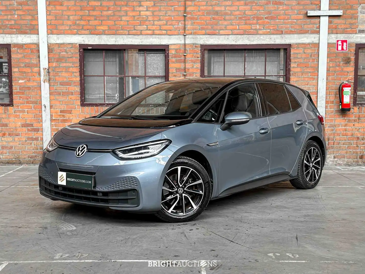 Volkswagen ID.3 Business 58 kWh Blauw - 1