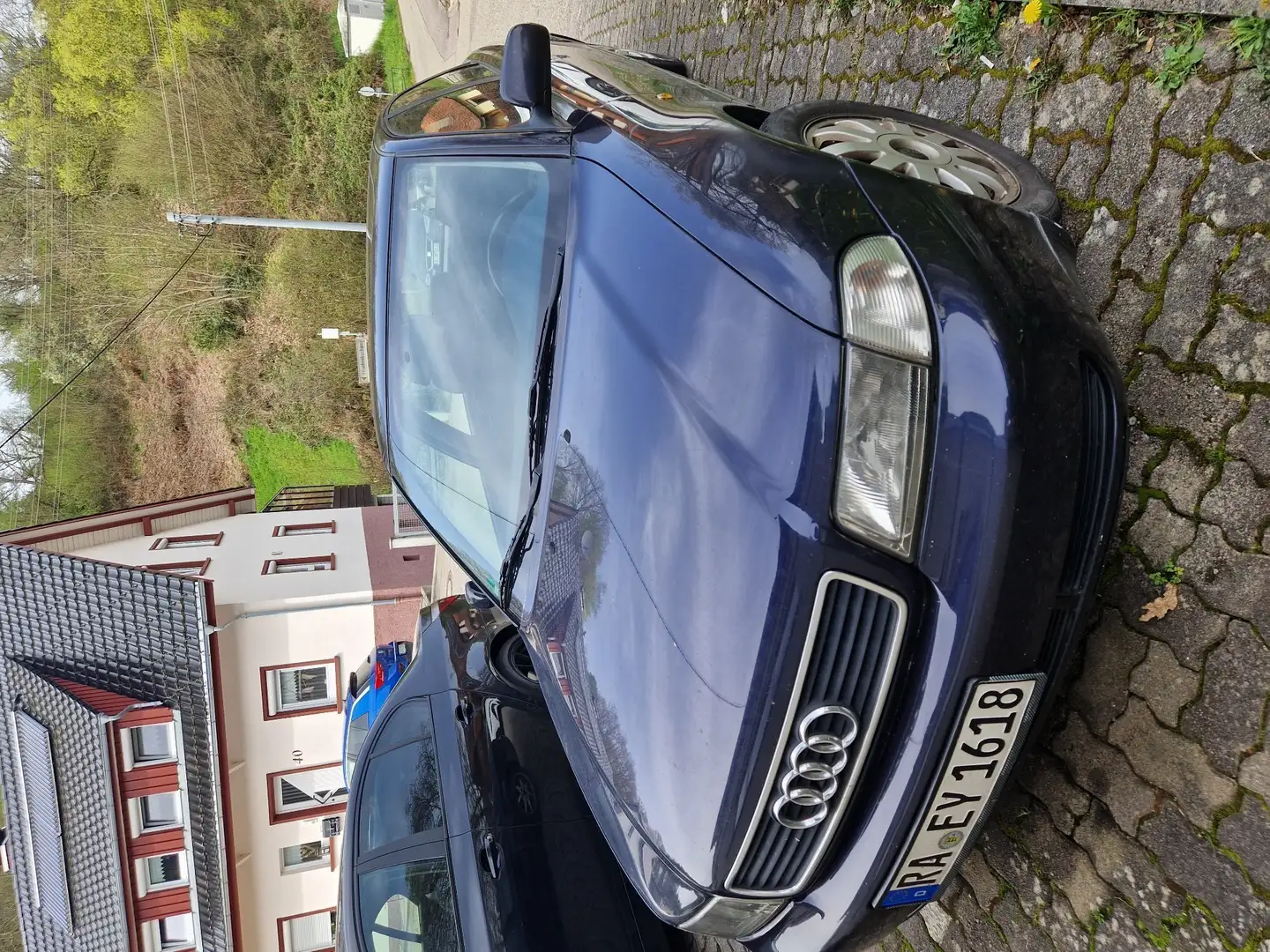 Audi A4 1.6 Modrá - 1