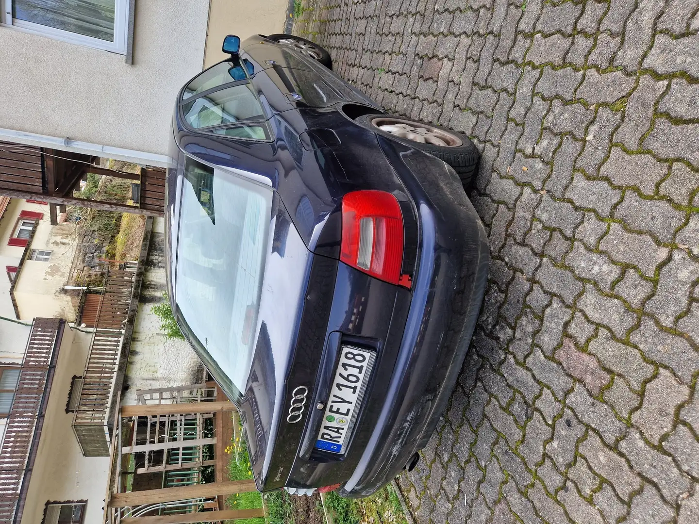 Audi A4 1.6 Niebieski - 2