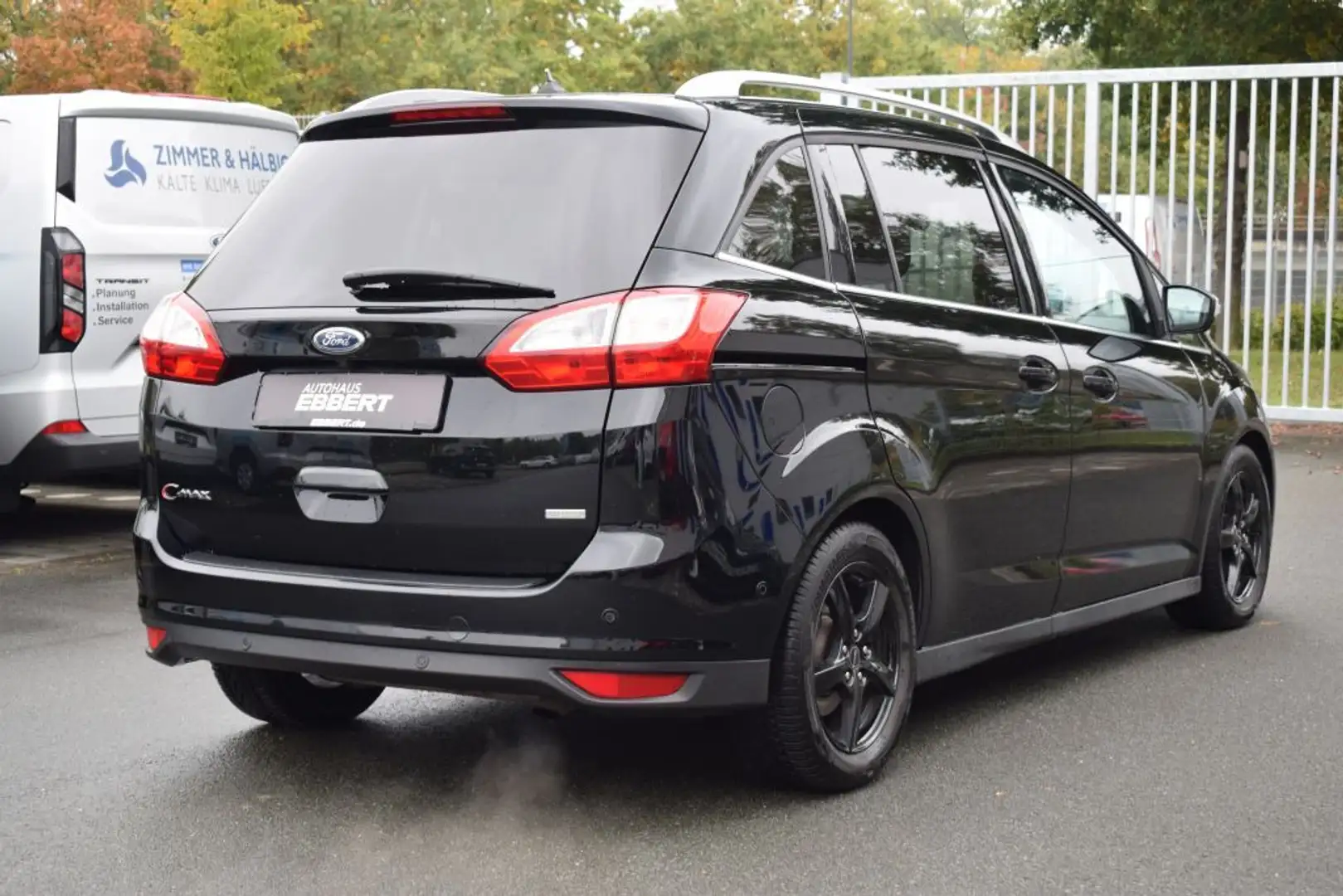 Ford Grand C-Max Titanium 1.5 EcoBoost Aut. Xenon,Nav Noir - 2