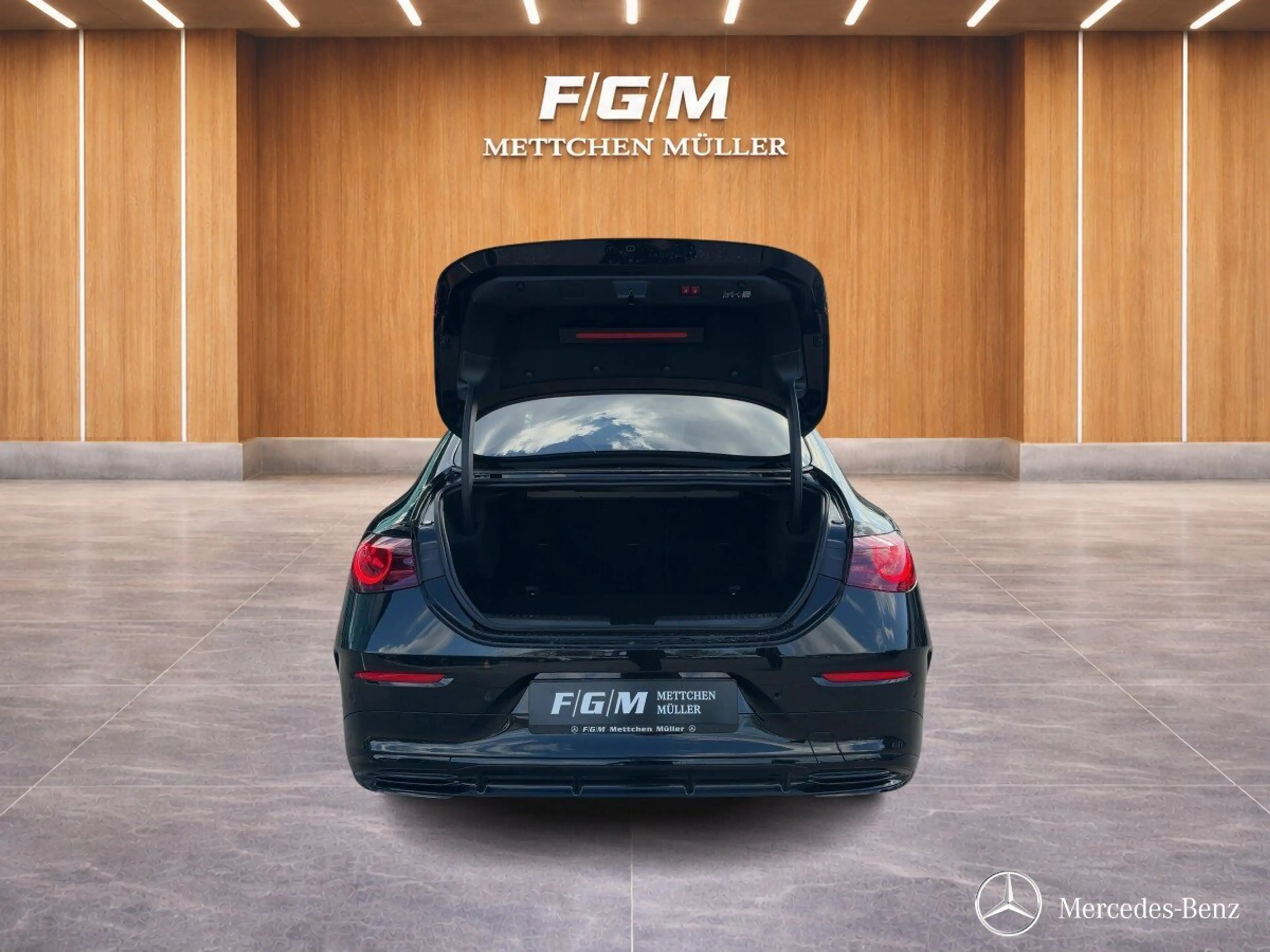 Mercedes-Benz CLA 200 CLA 200 AMG/Pano/Distr/KeyG/Multibeam/360/Memory — photo 5