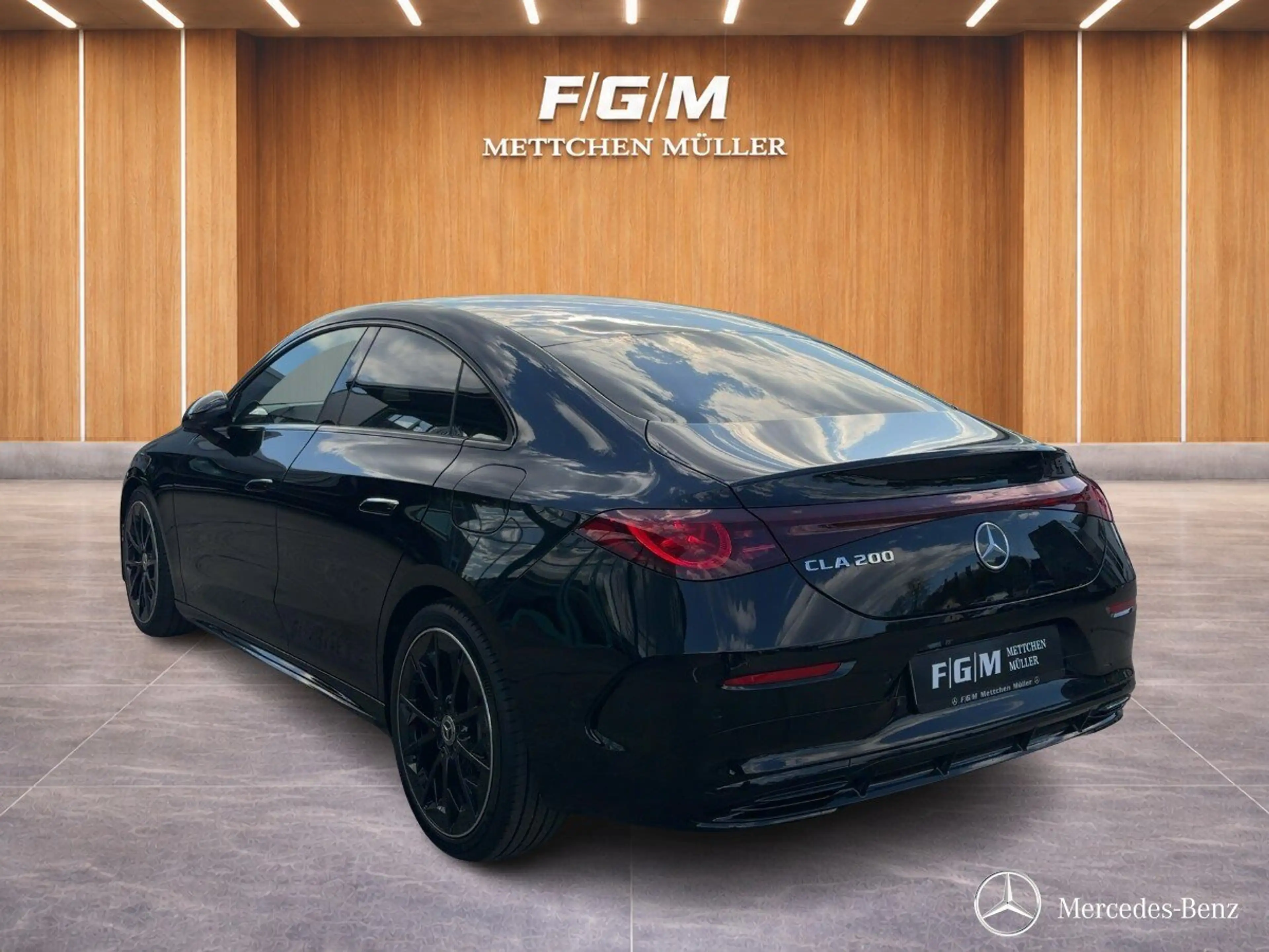 Mercedes-Benz CLA 200 CLA 200 AMG/Pano/Distr/KeyG/Multibeam/360/Memory — photo 2