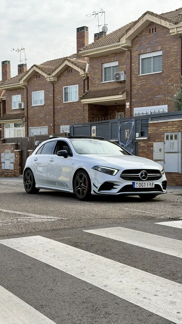 Mercedes-Benz A 35 AMG 4Matic+ 7G-DCT - 1