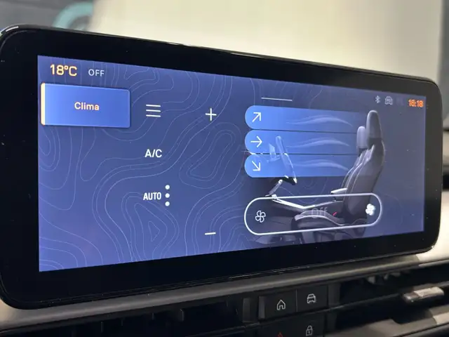 Jeep Avenger view 14