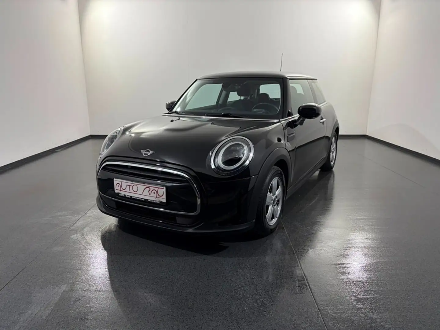 MINI Cooper 3D Essential Trim Automatik *LED*NAVI*PDC* Schwarz - 2