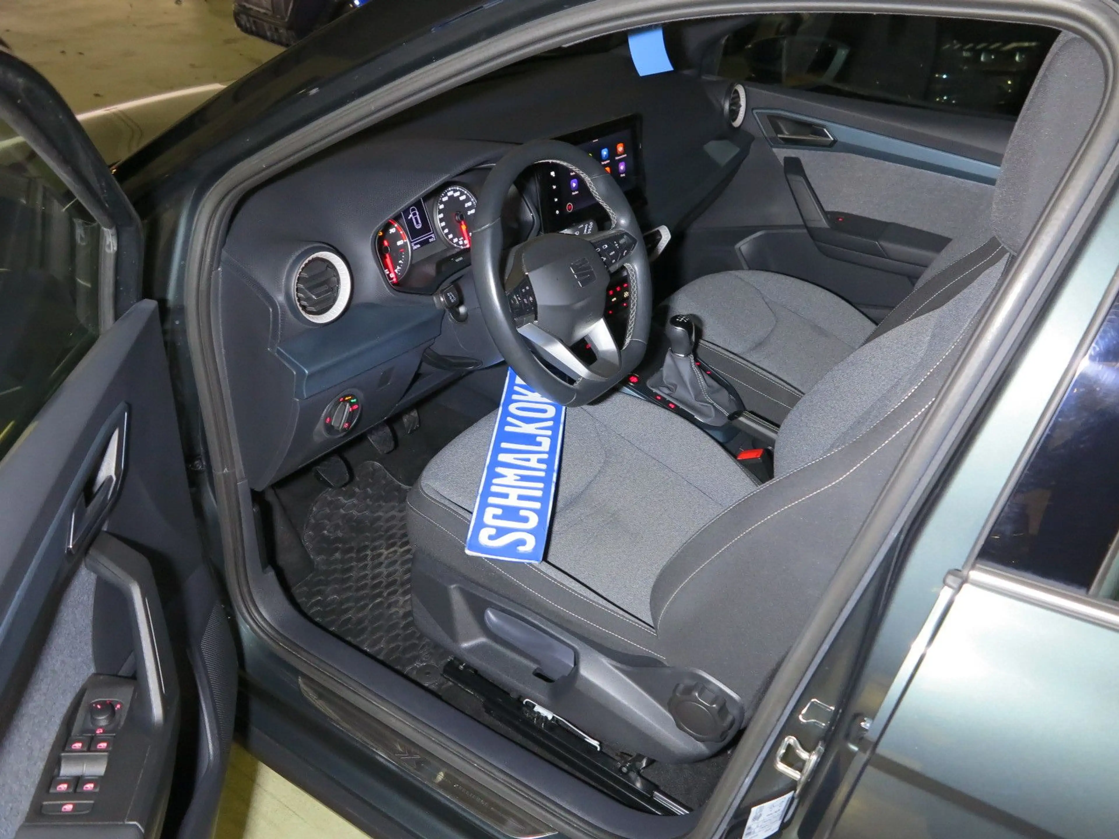 SEAT Arona 1.0 TSI OPF Xperience Navi GRA DAB RFK — photo 6