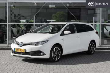 1.8 HYBRID TOURING SPORTS CVT