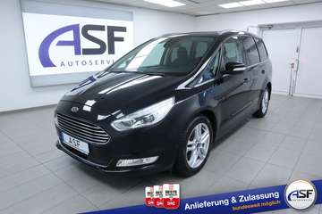 Titanium #Pano #Park Assist #Navi #7 Sitze #Tem...
