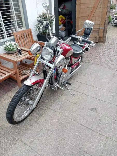 Suzuki Intruder M - foto 2