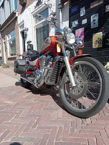 Suzuki Intruder M - foto 4