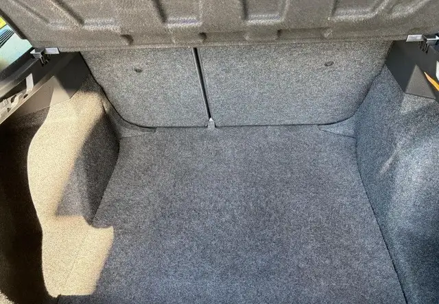 Seat Ibiza view 13