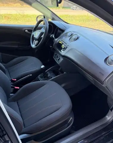 Seat Ibiza view 9