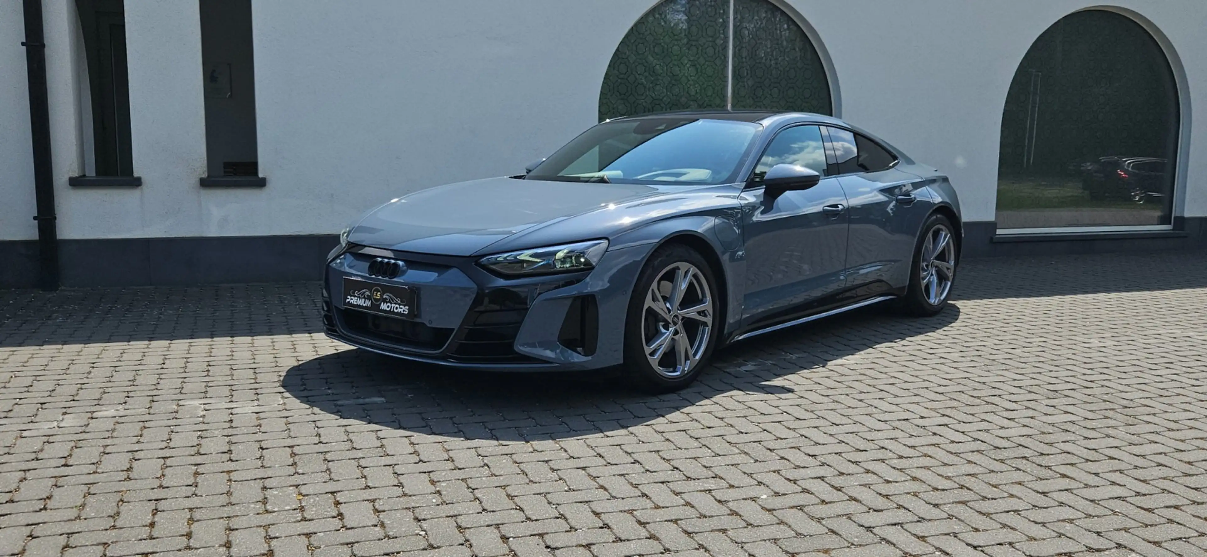 Audi e-tron GT 93.4 kWh/MATRIX/ACC/HUD/PANO/>>> SOLD — photo 4