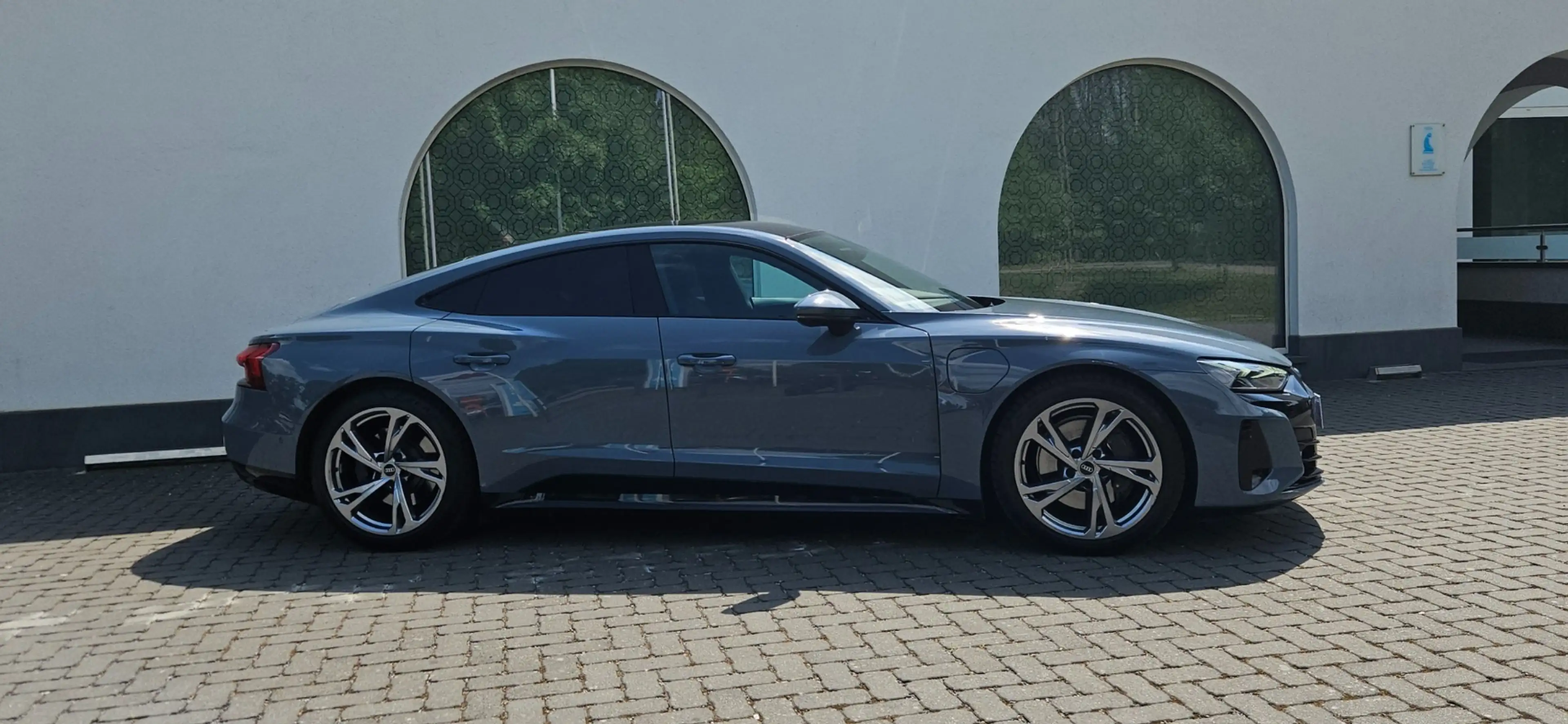 Audi e-tron GT 93.4 kWh/MATRIX/ACC/HUD/PANO/>>> SOLD — photo 2