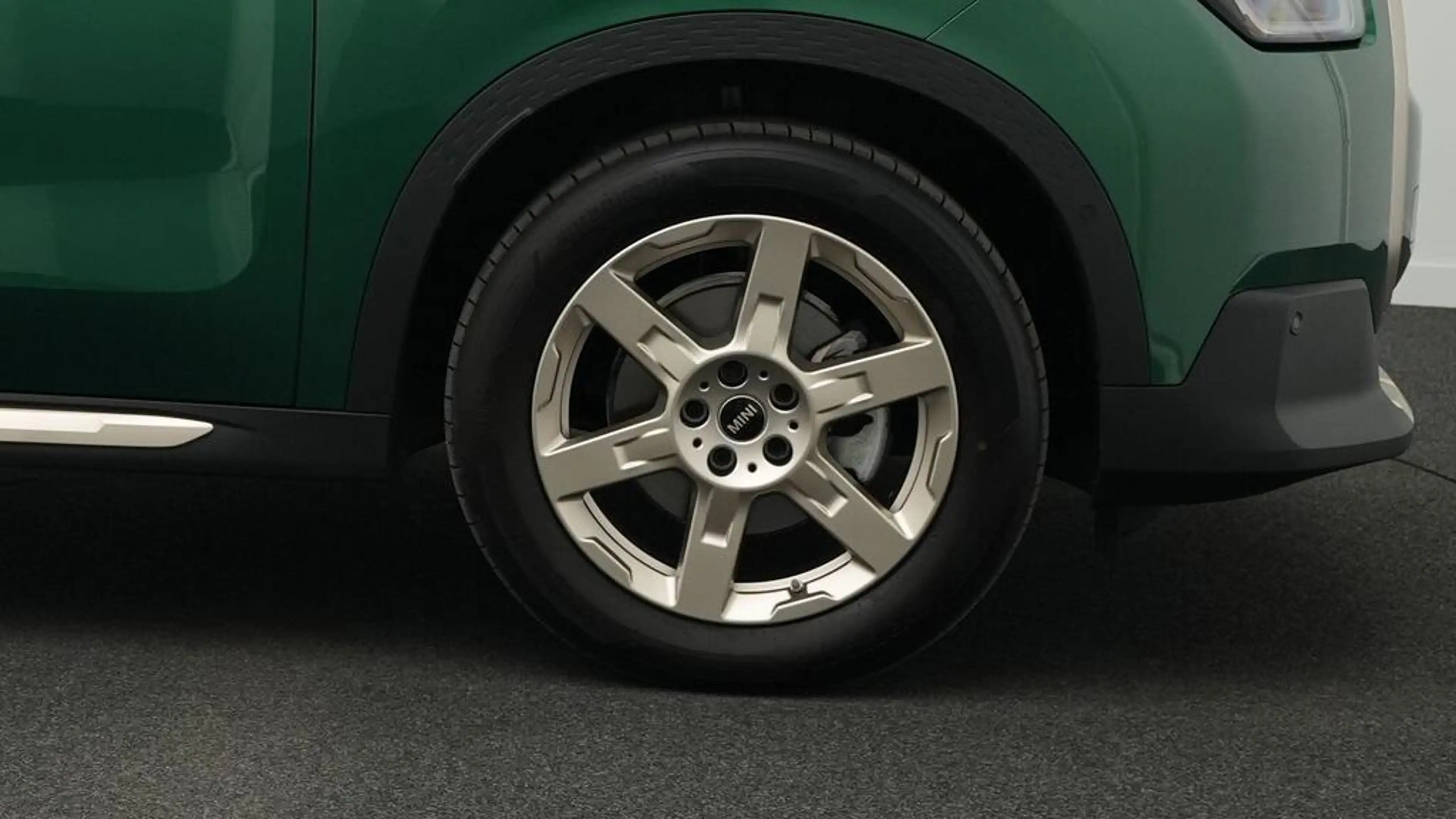 MINI Countryman D Favoured Trim — photo 10