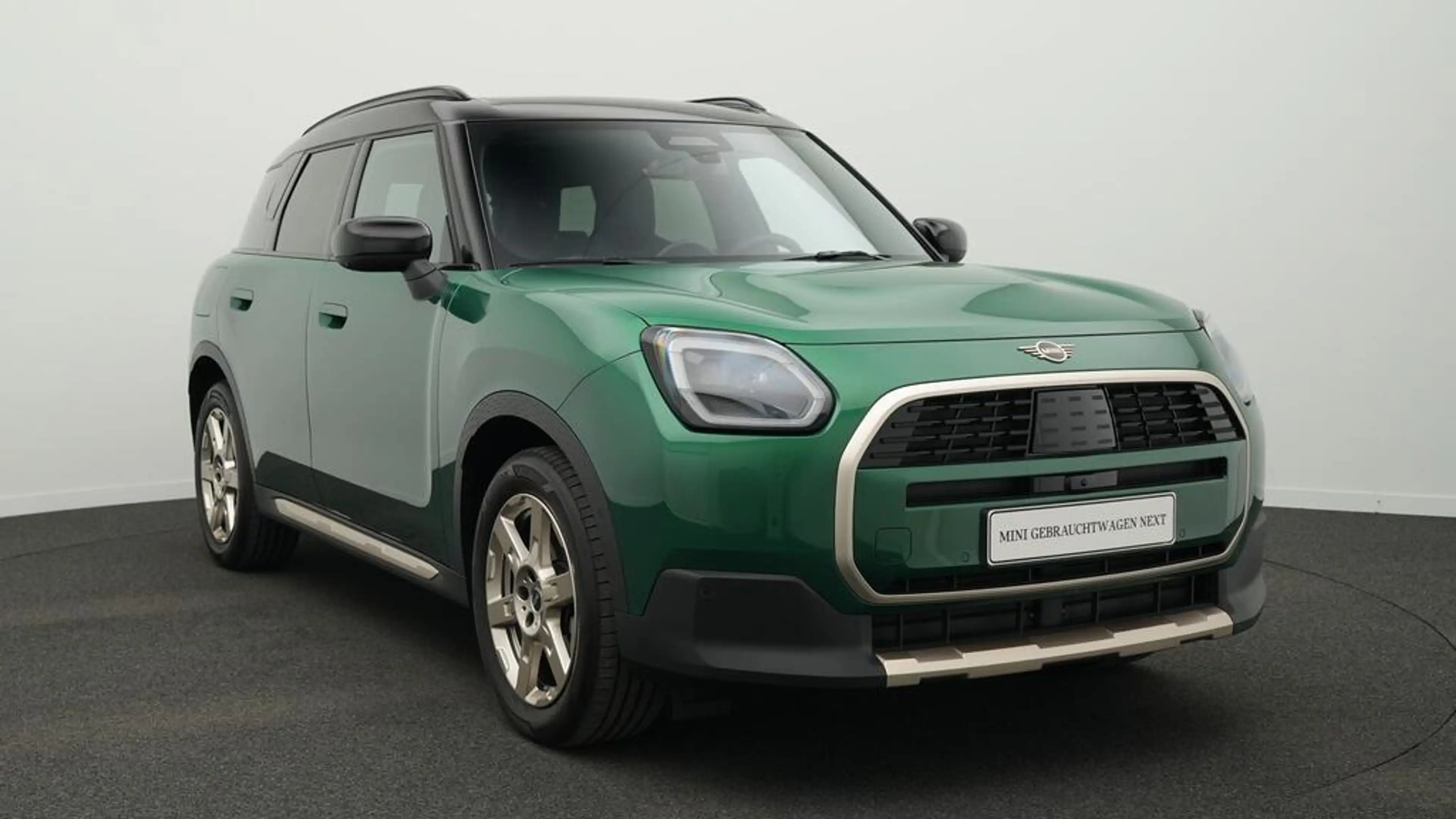 MINI Countryman D Favoured Trim — photo 14