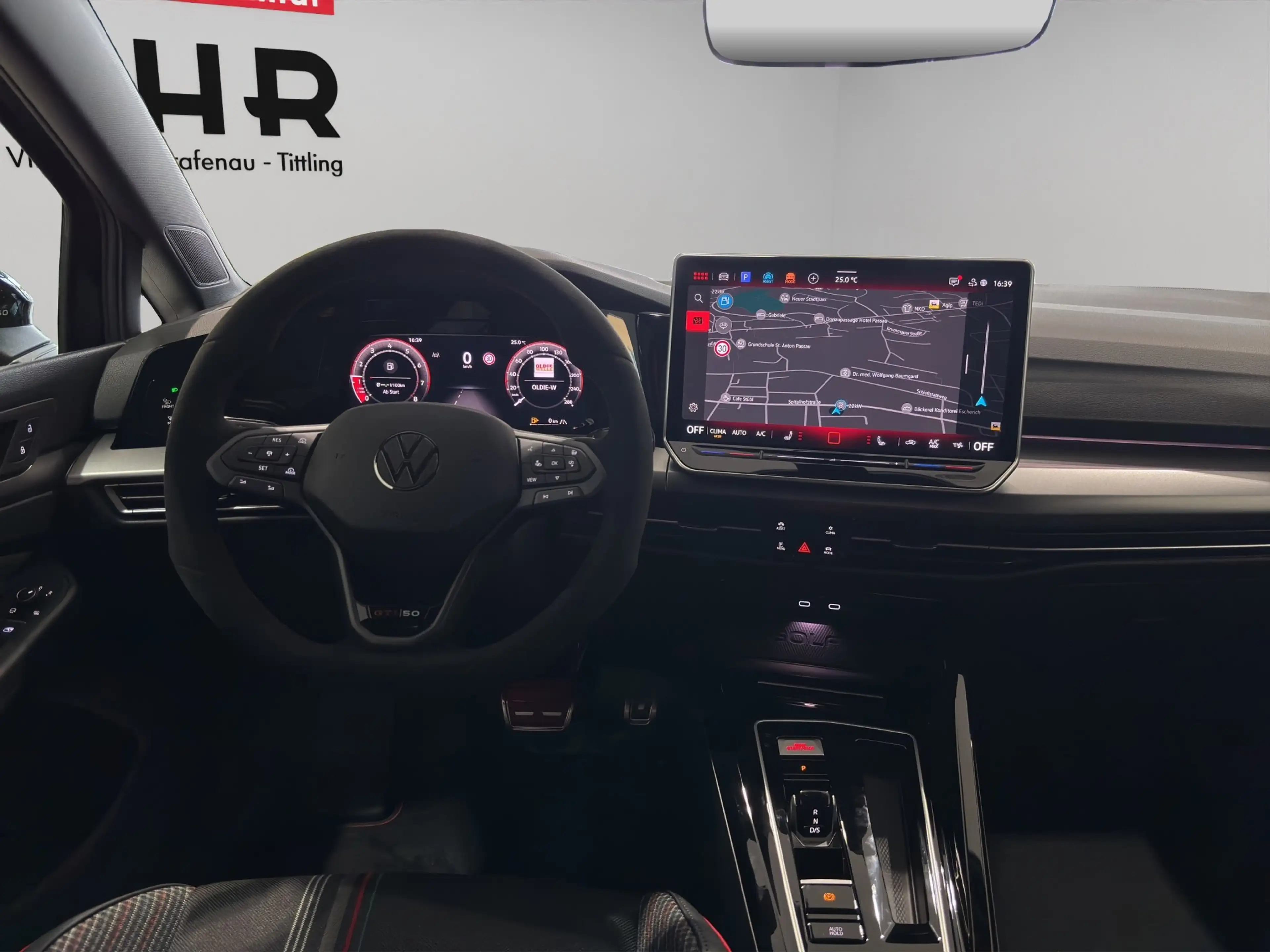 Volkswagen Golf GTI Golf VIII GTI EDITION 50 (Rückfahrkamera) 2.0 l TS — photo 9