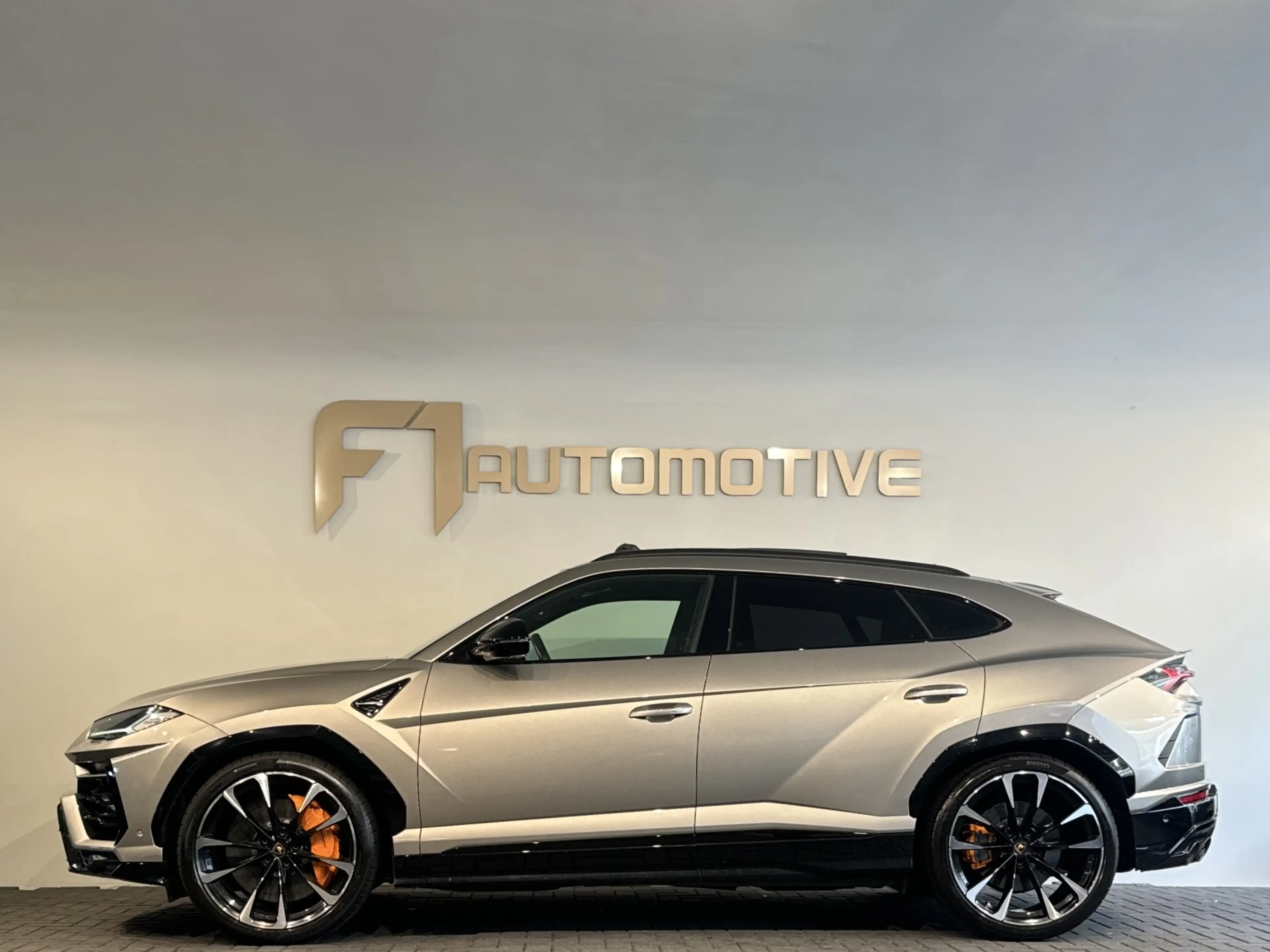 Lamborghini Urus 4.0 V8 Pano|Ceramic|B&O 3D|360 Camera|Massage — photo 6