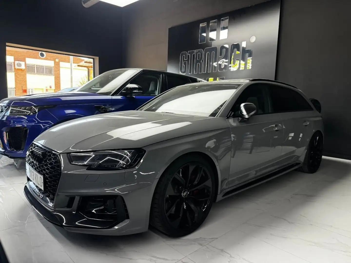 Audi RS4 Avant 2.9 TFSI quattro tiptronic Gris - 2