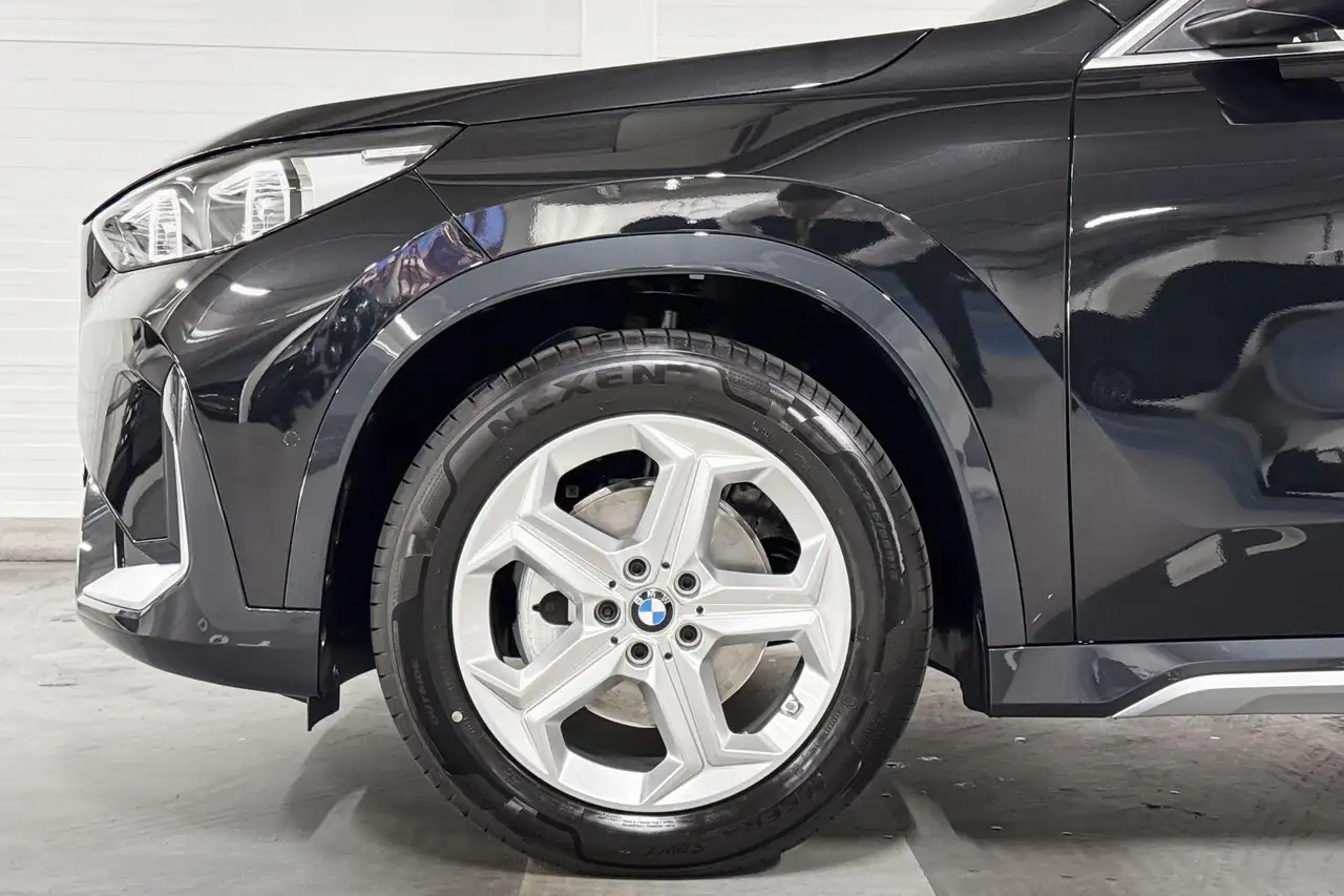 BMW iX1 2026